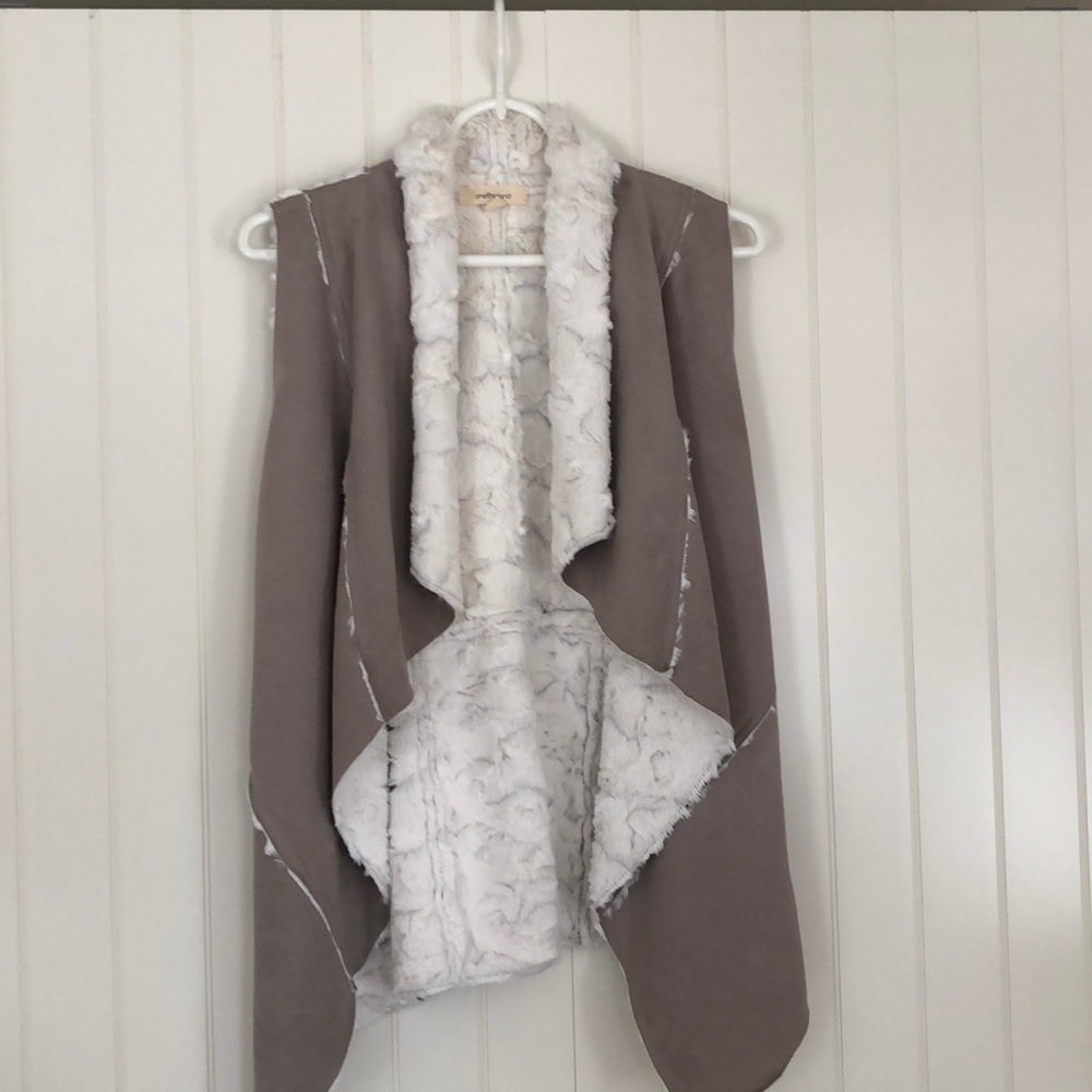 Faux suede & fur vest